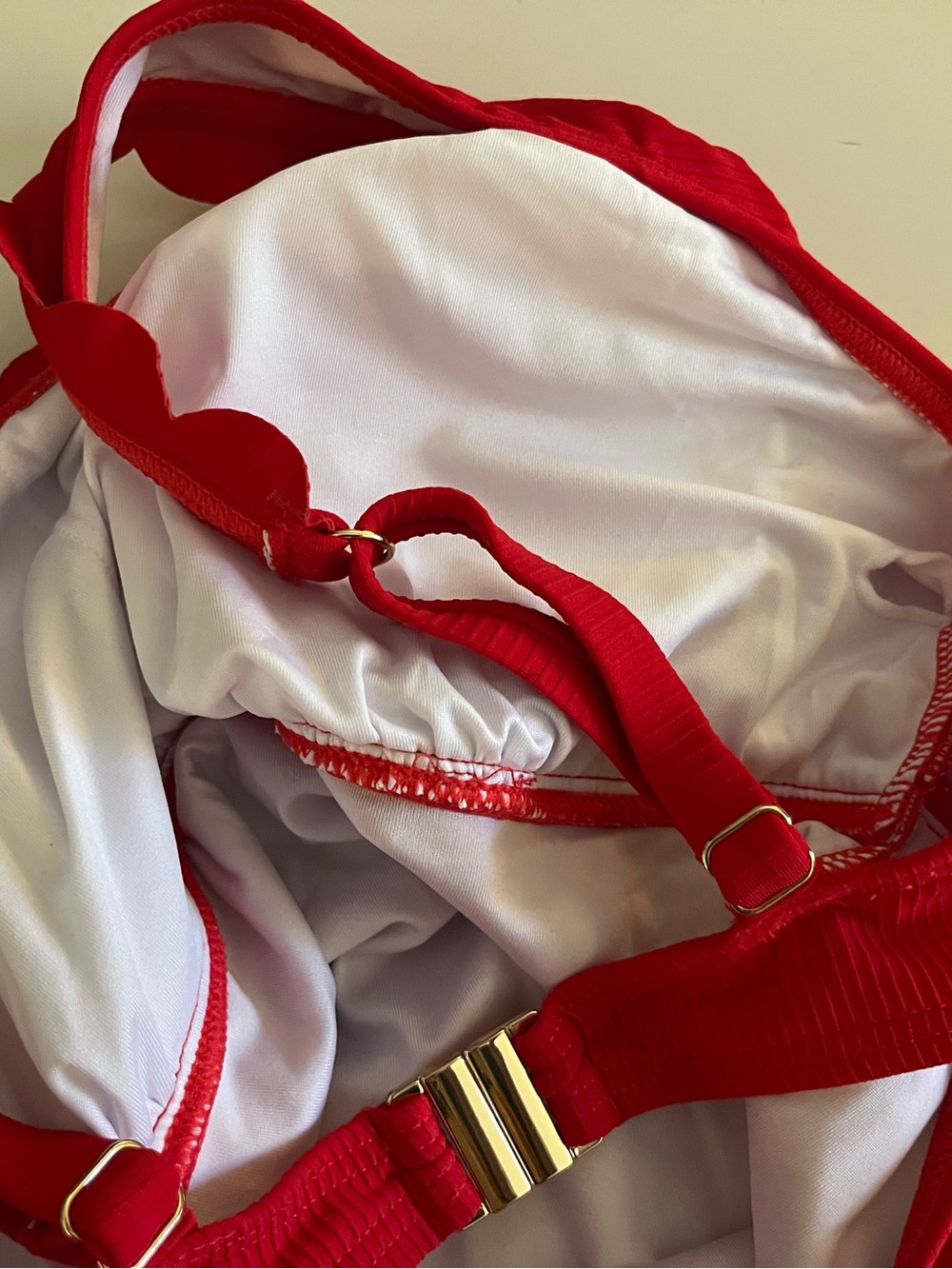 Red Scallop-Edge One-Piece Swimsuit - Picture 5 of 7